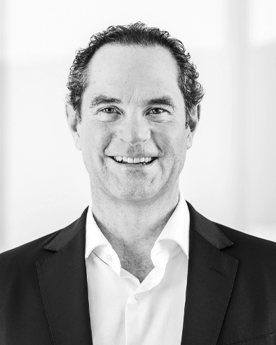 Portrait of Dr. Yann Samson